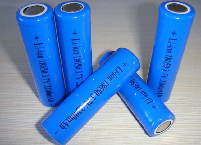 方形锂离子电池在应急电源中的应用 方形锂离子电池在应急电源中的应用